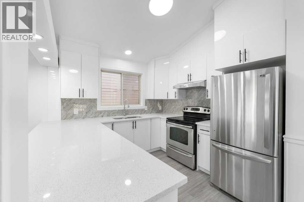 House for Sale in 361 Martinwood Place NE|Calgary, Alberta T3J3H7