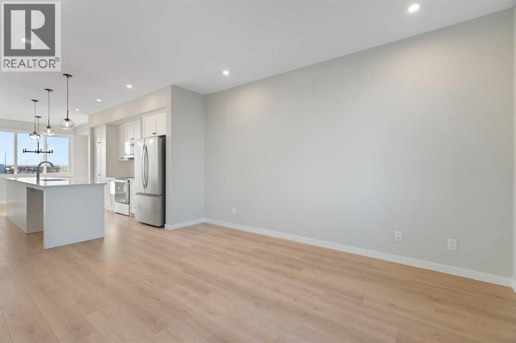 Duplex for Sale in 1477 Rangeview Drive SE|Calgary, Alberta T3S0K5 3