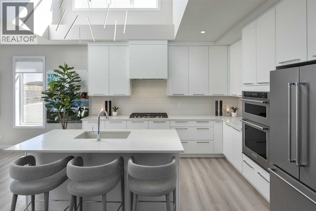 House for Sale in 51 Heartwood Villas SE|Calgary, Alberta T3S0R6 2