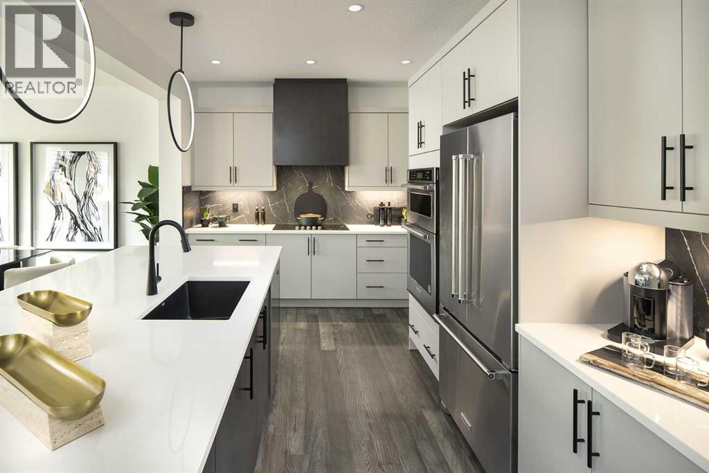 House for Sale in 149 Mitchell Road NW|Calgary, Alberta T3R2G7 3