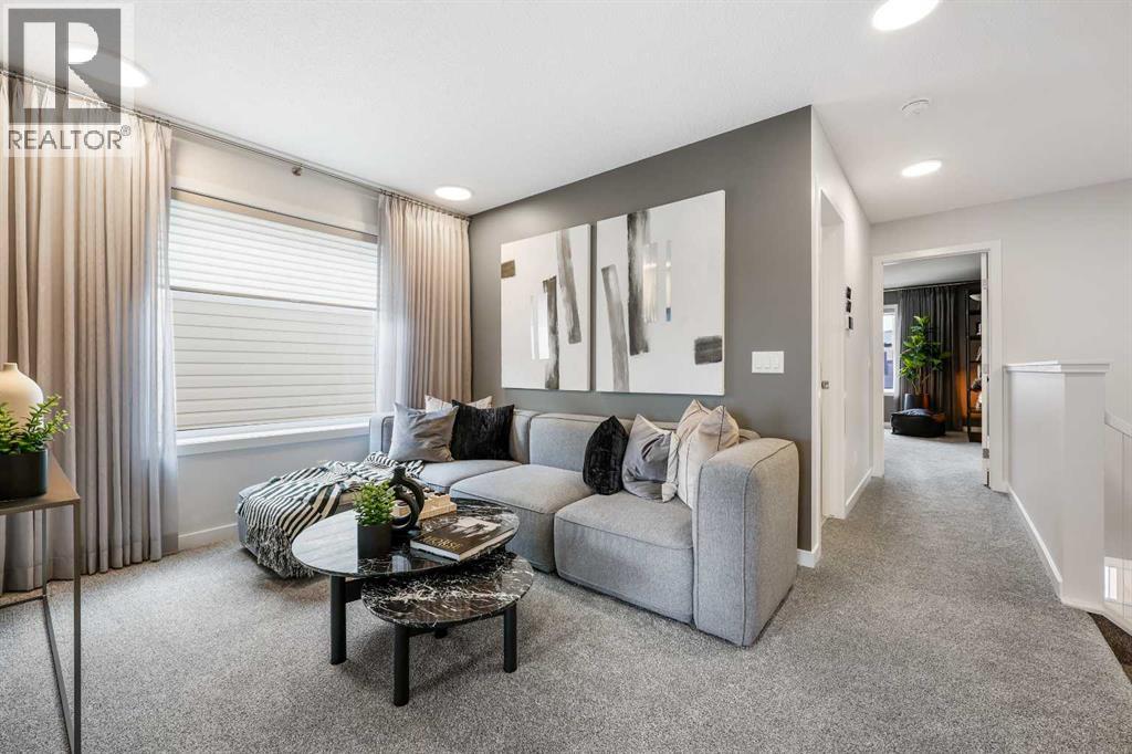 House for Sale in 16 Amblefield View NW|Calgary, Alberta T3P2B9 5