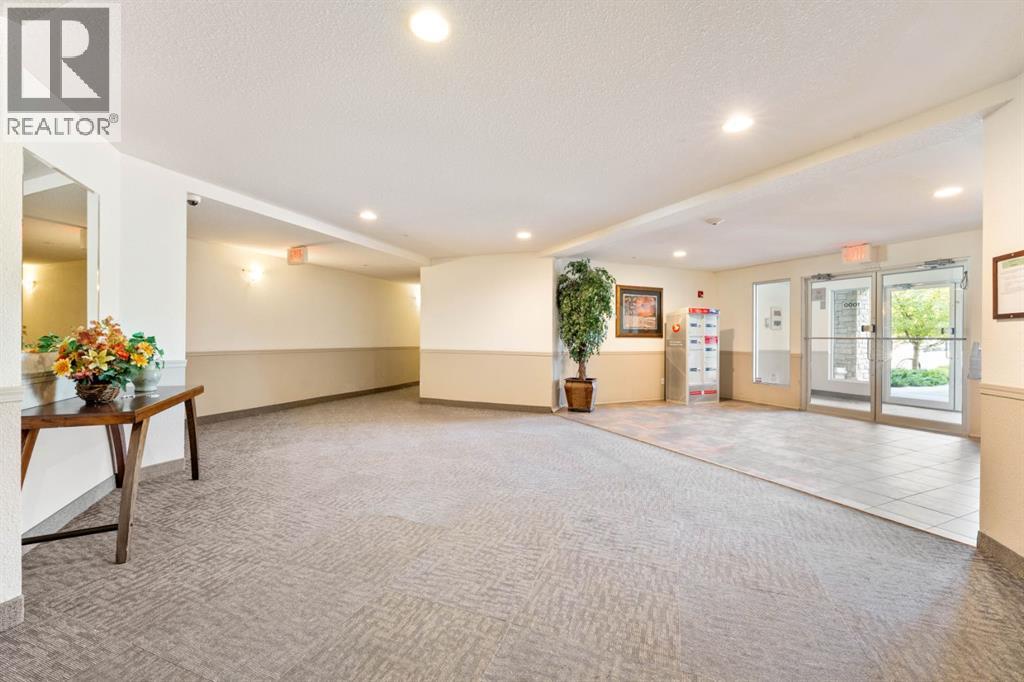 Apartment for Sale in 1102, 2395 Eversyde Avenue SW|Calgary, Alberta T2Y0B4 5