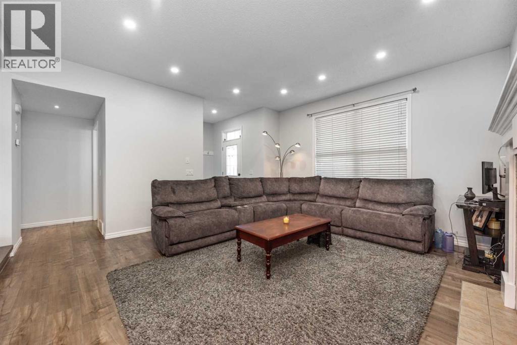 House for Sale in 185 SKYVIEW RANCH Drive NE|Calgary, Alberta T3N0C2 4