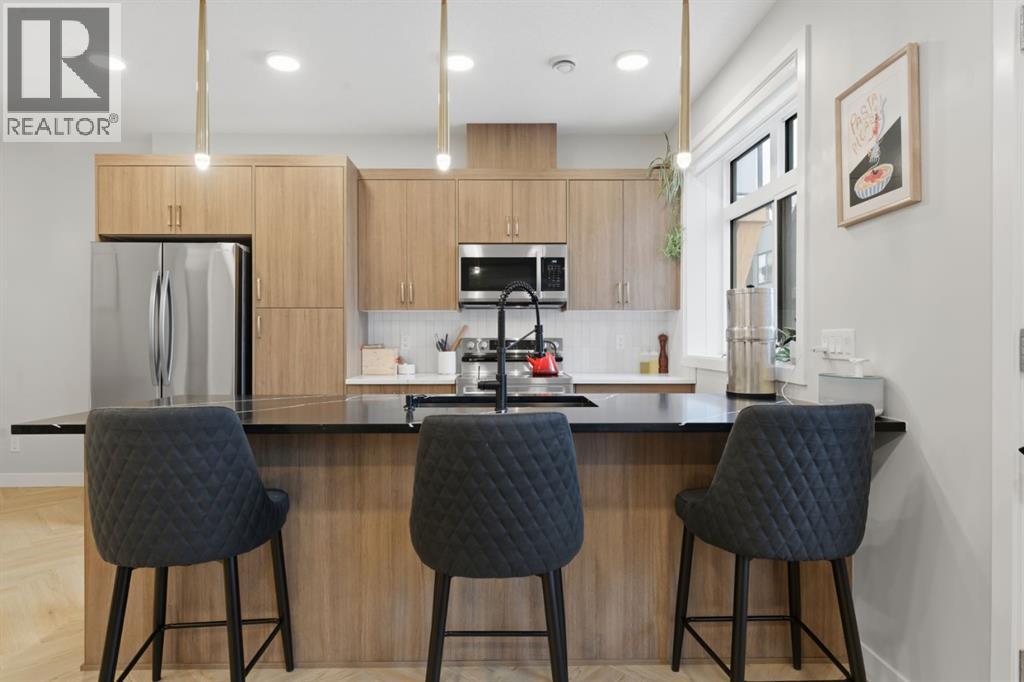 Row / Townhouse for Sale in 208, 562 Seton Circle SE|Calgary, Alberta T3M3Y5 4