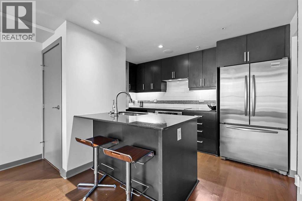 Apartment for Sale in 1708, 888 4 Avenue SW|Calgary, Alberta T2P0K4 3