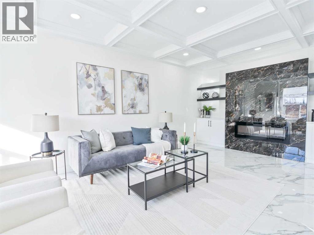 House for Sale in 31 Lynx Meadows Court NW|Calgary, Alberta T3L2M1 5