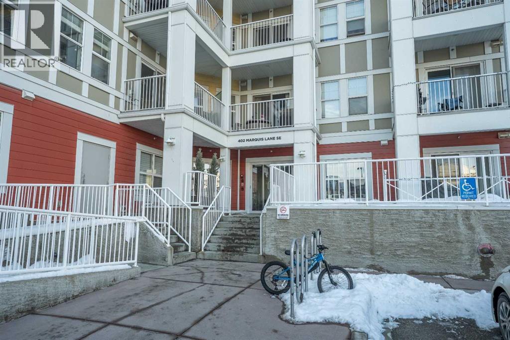 Apartment for Sale in 118, 402 Marquis Lane SE|Calgary, Alberta T3M2G7 2