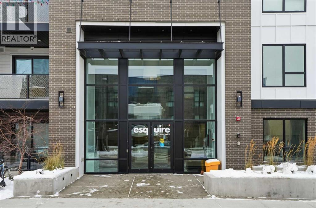 Apartment for Sale in 104, 4275 Norford Avenue NW|Calgary, Alberta T3B6M2 2