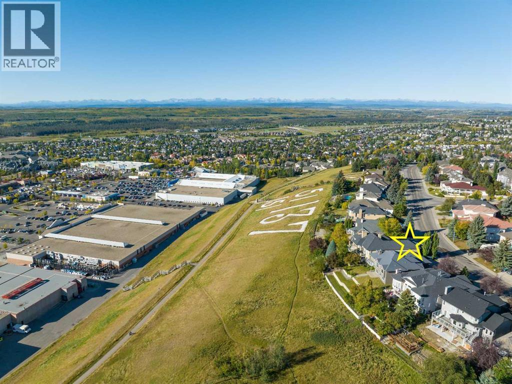 House for Sale in 2964 Signal Hill Drive SW|Calgary, Alberta T3H2X5 2