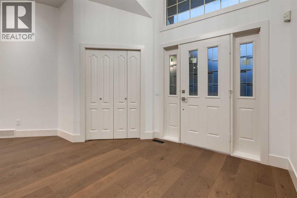 House for Sale in 2964 Signal Hill Drive SW|Calgary, Alberta T3H2X5 5