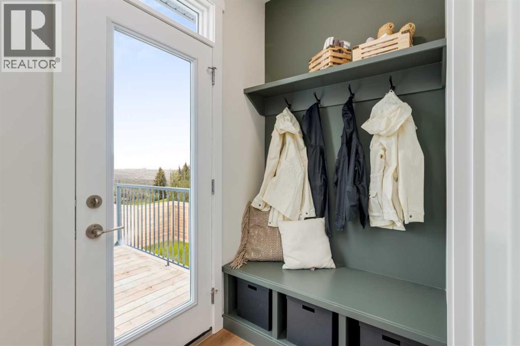 House for Sale in 154 Bartlett Crescent SE|Calgary, Alberta T3S0P7 4