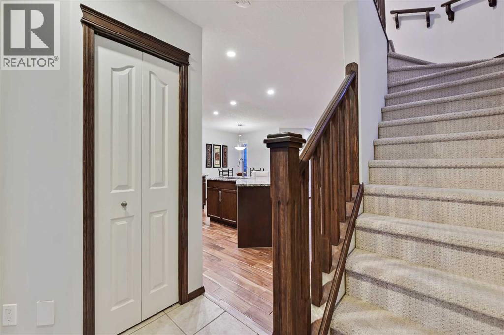 House for Sale in 71 Cranberry Place SE|Calgary, Alberta T3M0G9 5