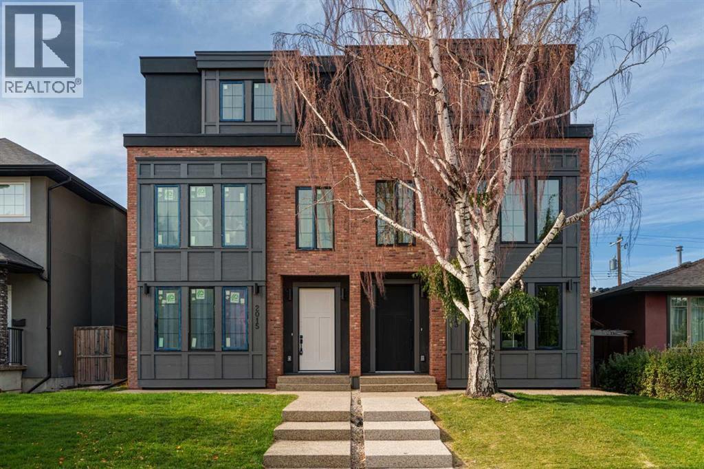 Duplex for Sale in 2015 34 Street SW|Calgary, Alberta T3E2V9 2