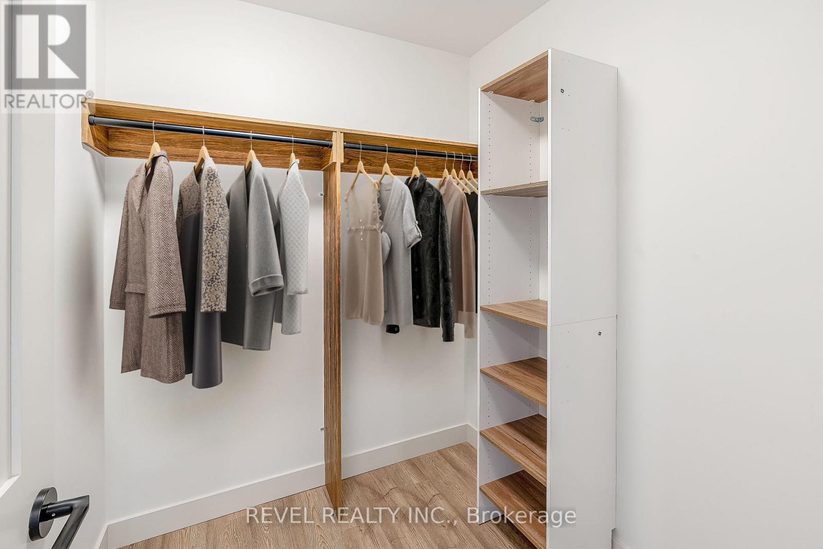 For rent: 205 - 4390 HILLVIEW DRIVE, Lincoln (Beamsville), Ontario