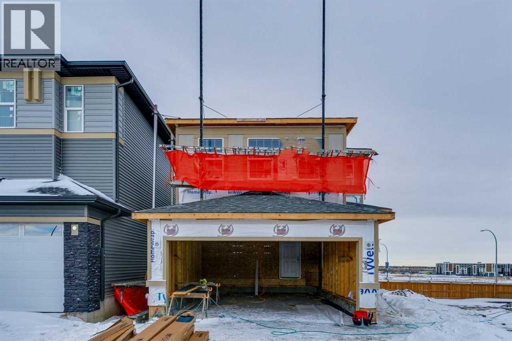 House for Sale in 192 Belmont Place SW|Calgary, Alberta T2X0T9 3