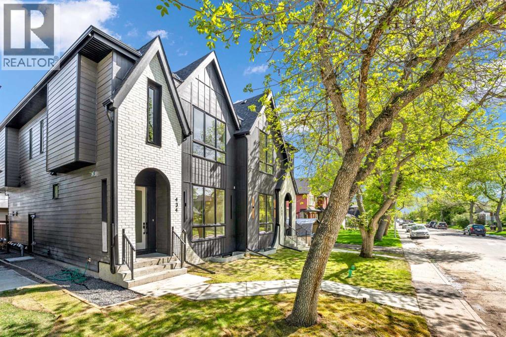 Duplex for Sale in 434 23 Avenue NW|Calgary, Alberta T2M1S4 3