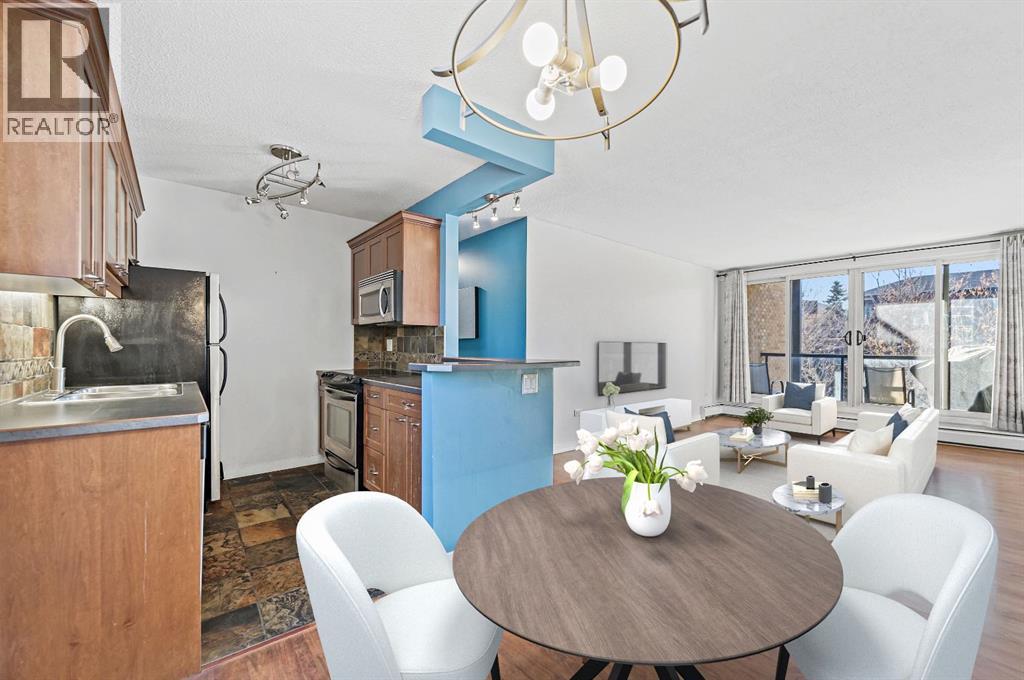 Apartment for Sale in 303, 1706 11 Avenue SW|Calgary, Alberta T3C0N4 3