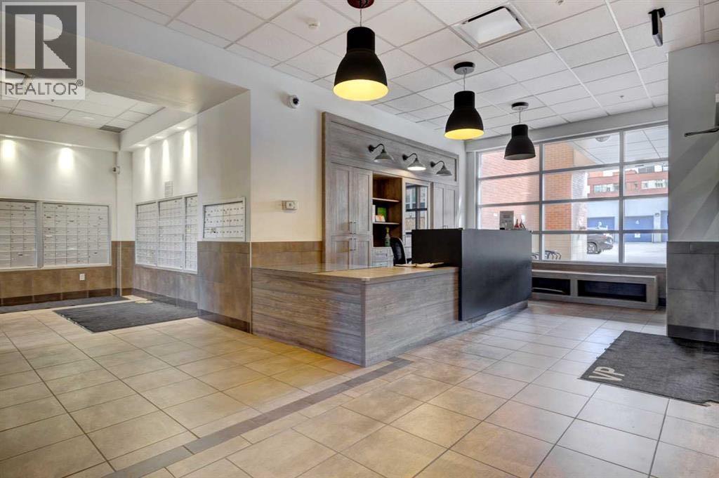 Apartment for Sale in 2502, 1053 10 Street SW|Calgary, Alberta T2R1S6 3