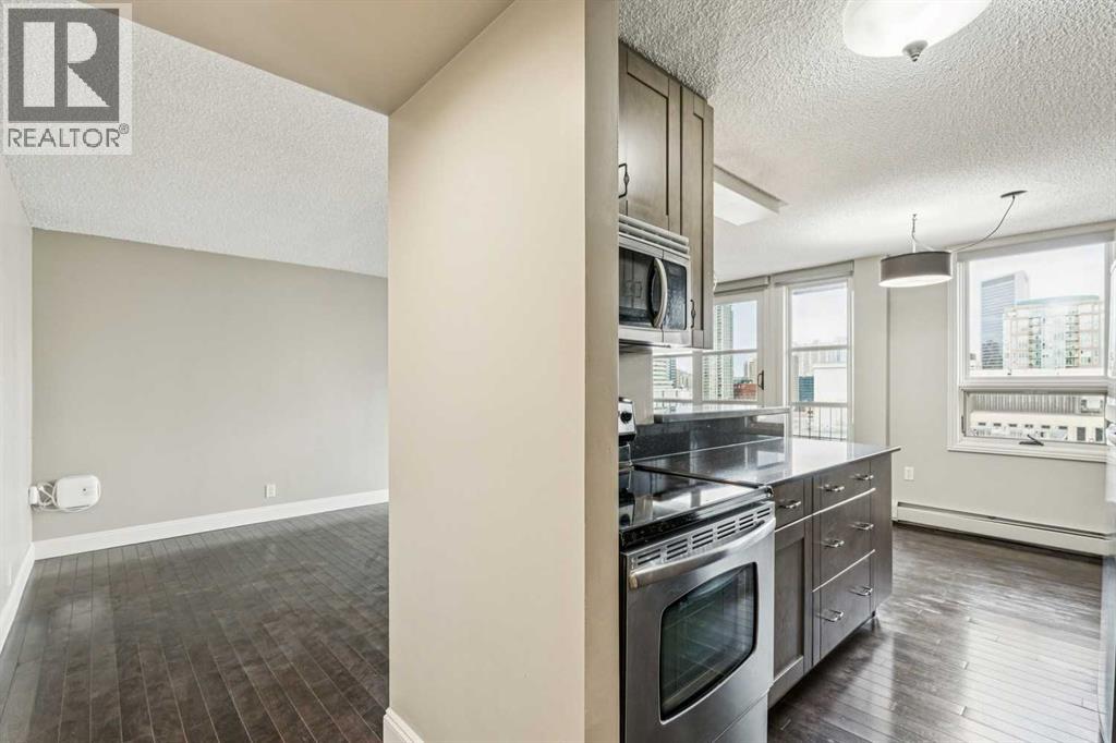 Apartment for Sale in 1103, 733 14 Avenue SW|Calgary, Alberta T2R0N3 3