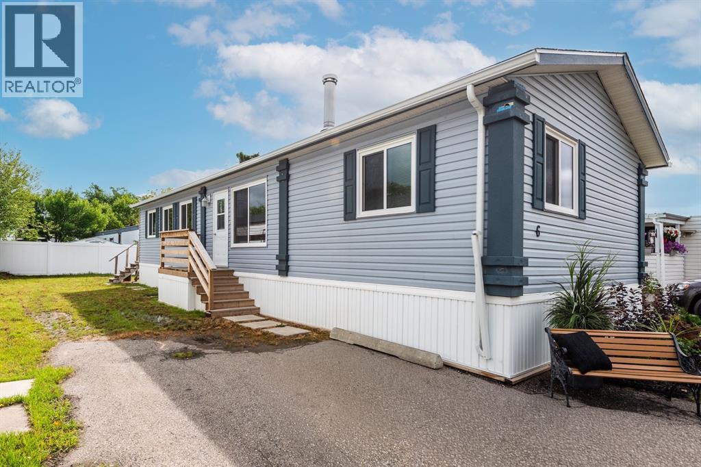 Mobile Home for Sale in 6, 6724 17 Avenue SE|Calgary, Alberta T2A0W5 4