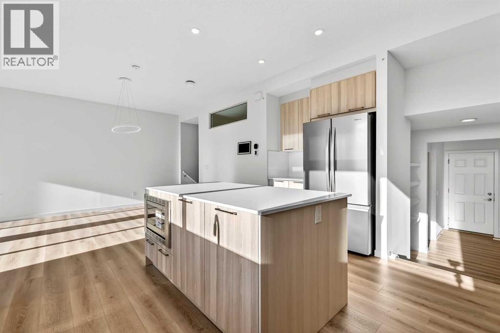 House for Sale in 89 Corner Glen Avenue NE|Calgary, Alberta T3N2L7 3