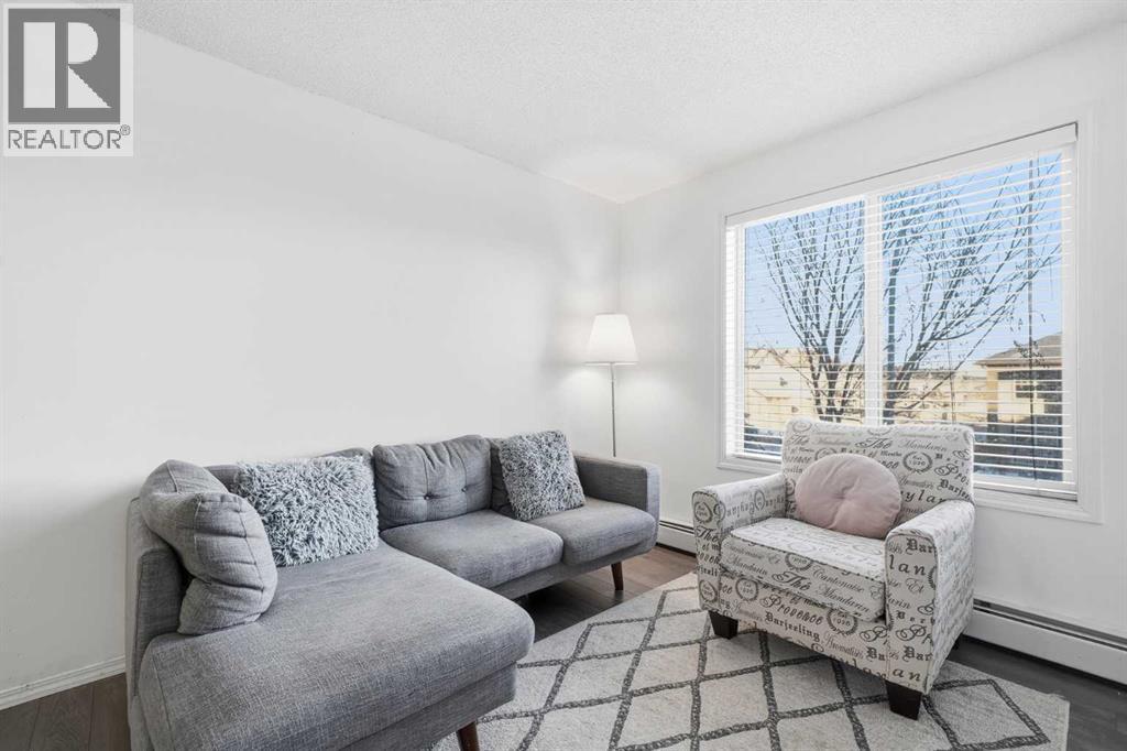 Apartment for Sale in 210, 7110 80 Avenue NE|Calgary, Alberta T3T0N4 5