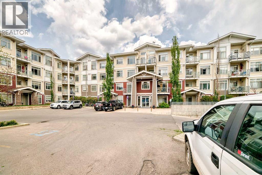 Apartment for Sale in 109, 22 Auburn Bay Link SE|Calgary, Alberta T3M1Z8 2