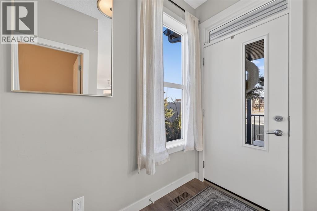 Duplex for Sale in 9 Walcrest Gate SE|Calgary, Alberta T2X4G3 3