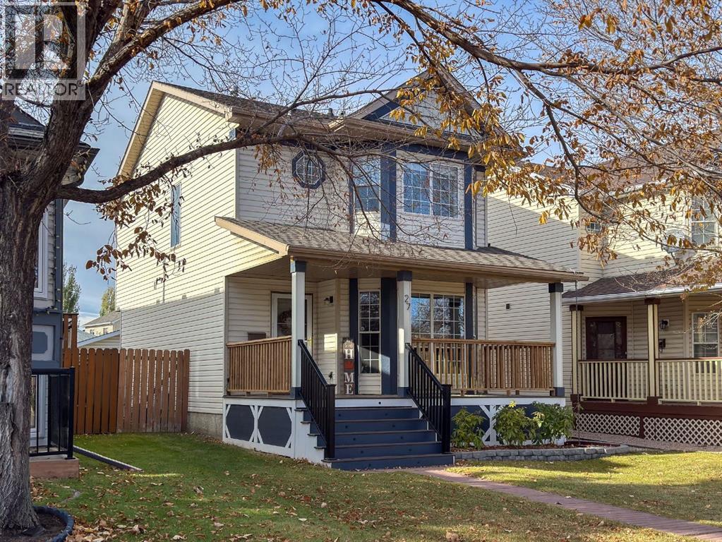 House for Sale in 27 Hidden Valley Link NW|Calgary, Alberta T3A5K3 3