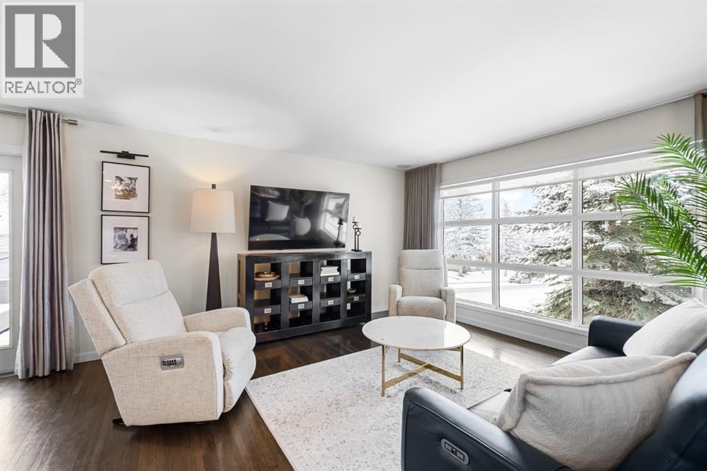 House for Sale in 5804 Dalkeith Hill NW|Calgary, Alberta T3A1G4 4