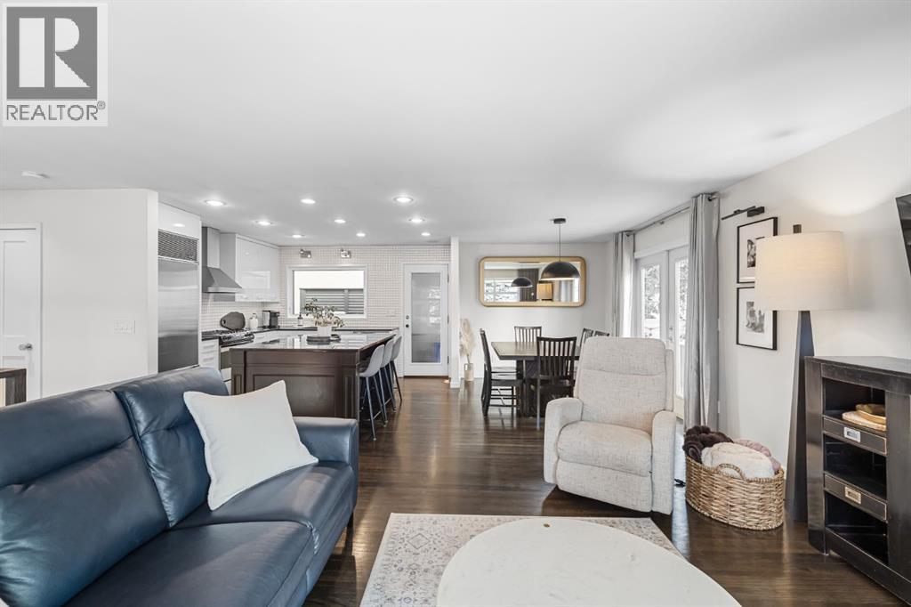 House for Sale in 5804 Dalkeith Hill NW|Calgary, Alberta T3A1G4 5