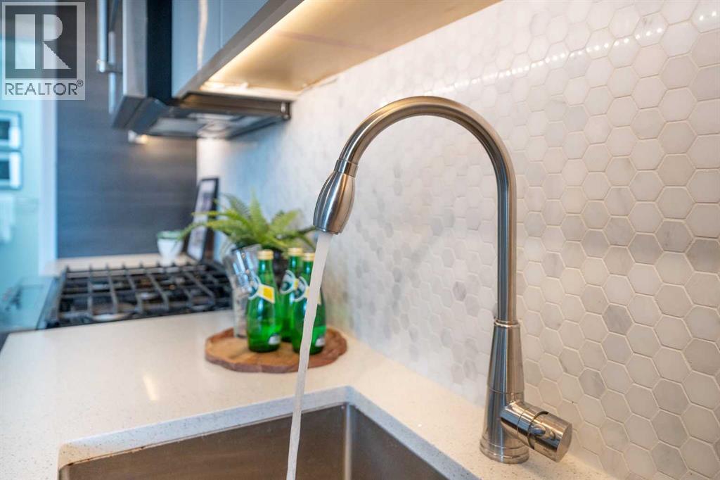 Apartment for Sale in 2310, 95 Burma Star Road SW|Calgary, Alberta T3E8A9 3