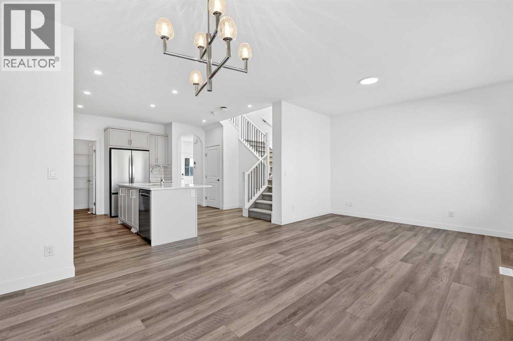 House for Sale in 5 Legacy Glen Rise SE|Calgary, Alberta T2X5Z5 4