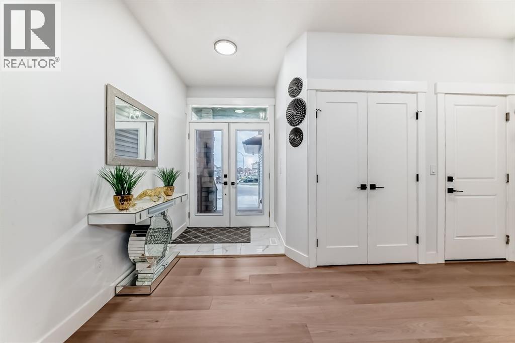 House for Sale in 127 Saddlecrest Grove NE|Calgary, Alberta T3J2K3 4