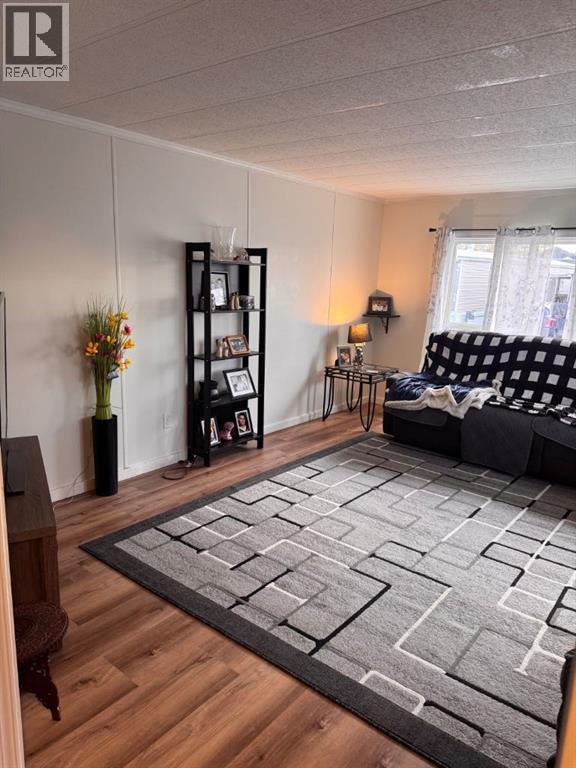 Mobile Home for Sale in 230, 6220 17 Avenue SE|Calgary, Alberta T2a0w6 4