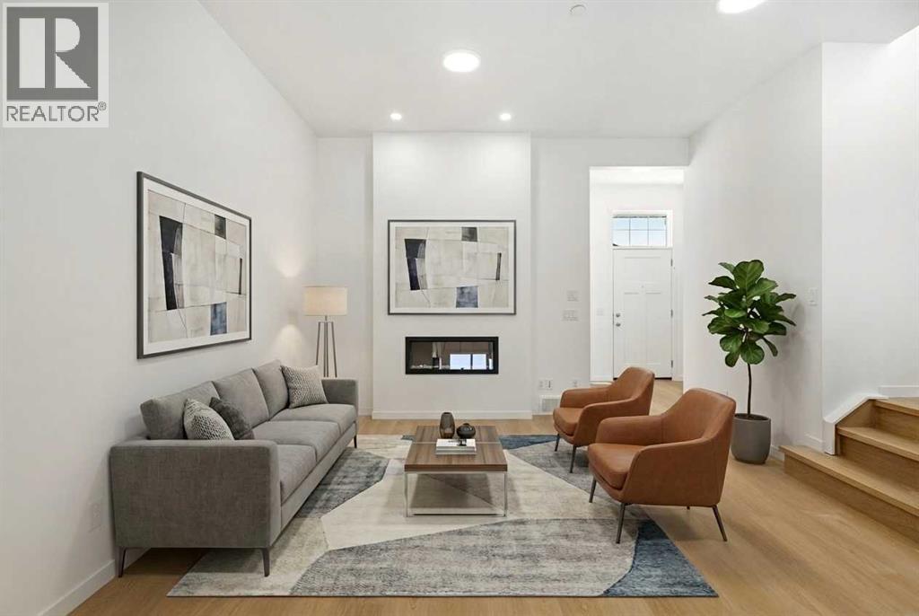 House for Sale in 449 Hotchkiss Drive SE|Calgary, Alberta T3S0S8 3