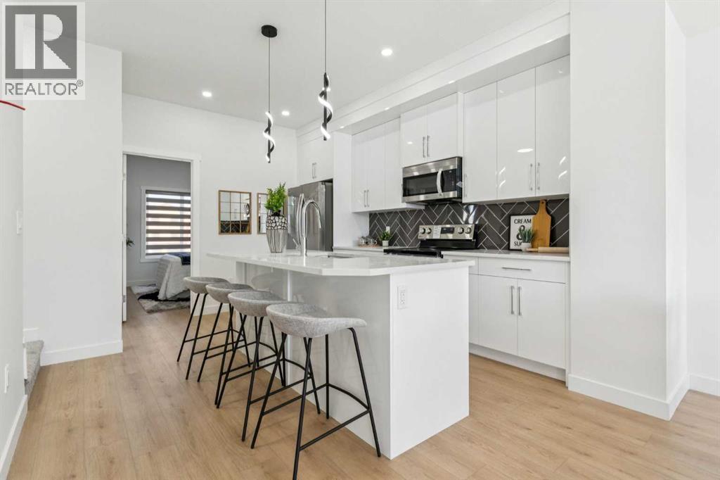 Row / Townhouse for Sale in 101, 95 Saddlecrest Circle NE|Calgary, Alberta T3J0Z2 4