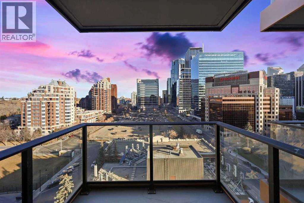 Apartment for Sale in 1103, 730 2 Avenue SW|Calgary, Alberta T2P1R8 4