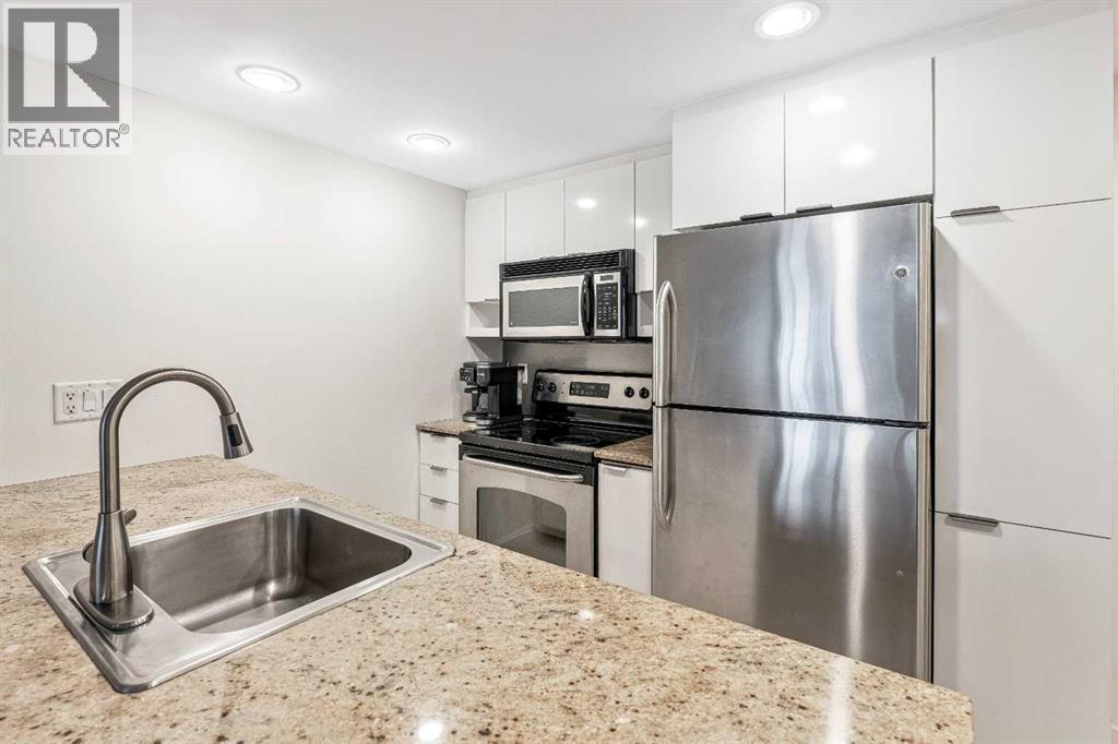 Apartment for Sale in 1309, 1110 11 Street SW|Calgary, Alberta T2R1S5 4