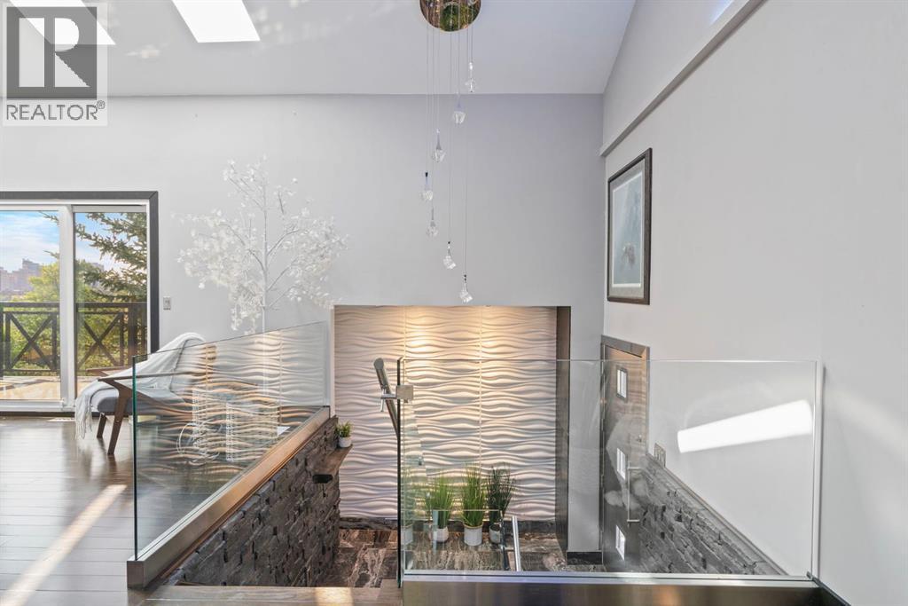 House for Sale in 618 10 Street NE|Calgary, Alberta T2E4M9 4