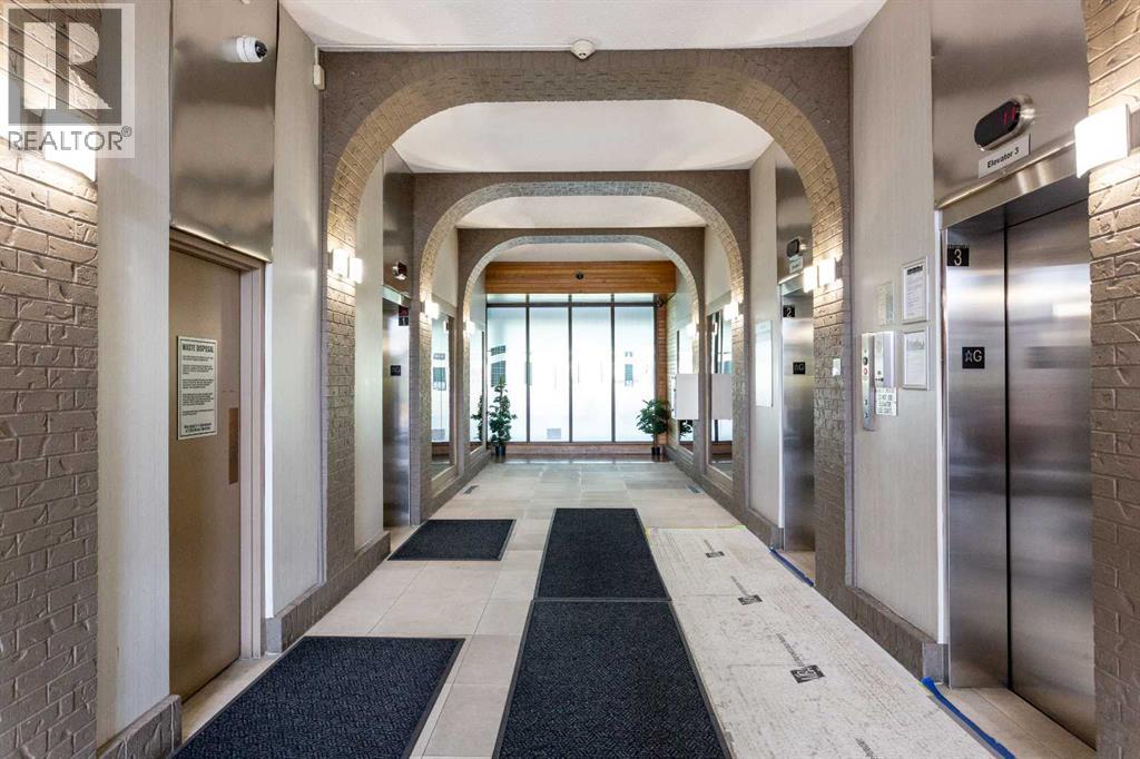 Apartment for Sale in 208, 4944 Dalton Drive NW|Calgary, Alberta T3A2E6 3