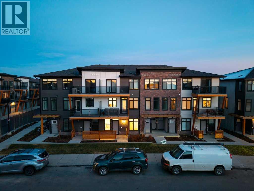 Row / Townhouse for Sale in 572, 562 Seton Circle|Calgary, Alberta T3M3Y5 2