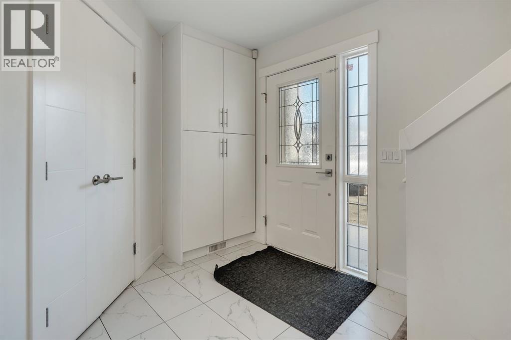 House for Sale in 278 Saddlefield Place NE|Calgary, Alberta T3J4Z3 3