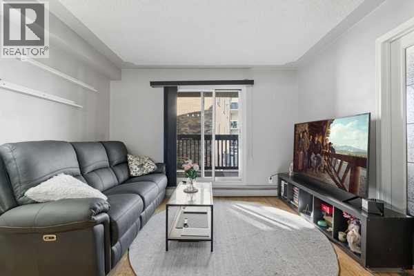 Apartment for Sale in 206, 104 24 Avenue SW|Calgary, Alberta T2S0J9 2