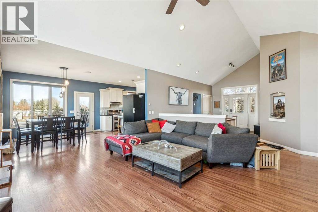 House for Sale in 218026 72 Street E|Rural Foothills County, Alberta T1S3V6 5