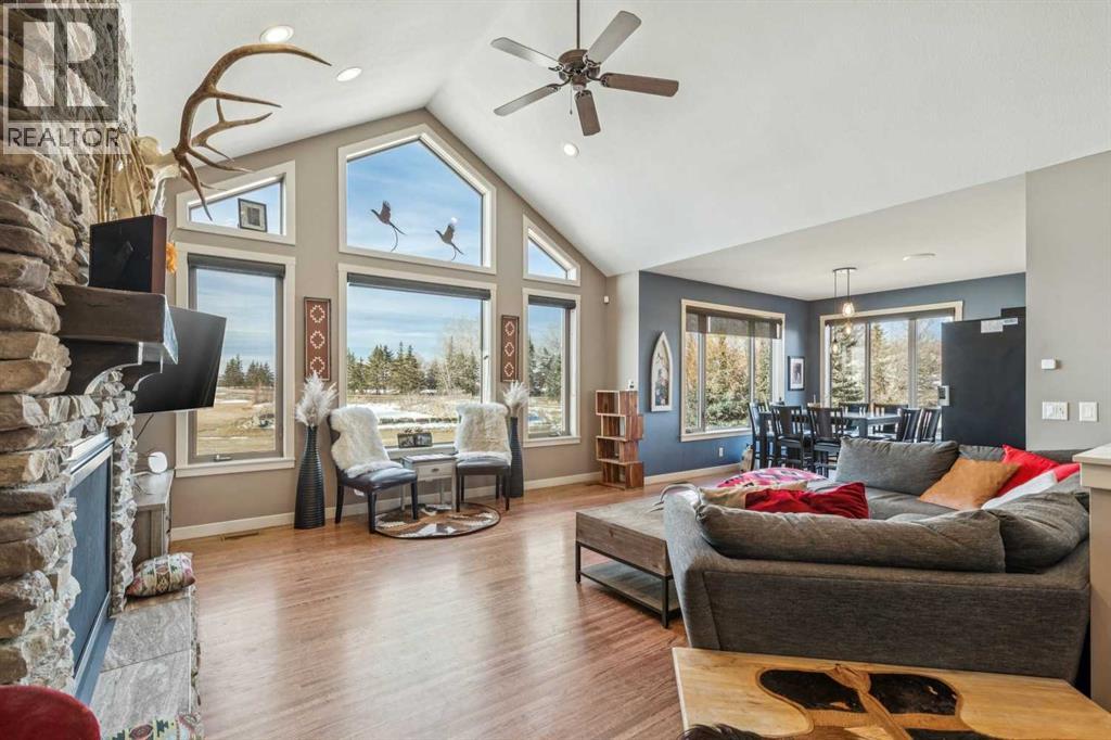 House for Sale in 218026 72 Street E|Rural Foothills County, Alberta T1S3V6 4