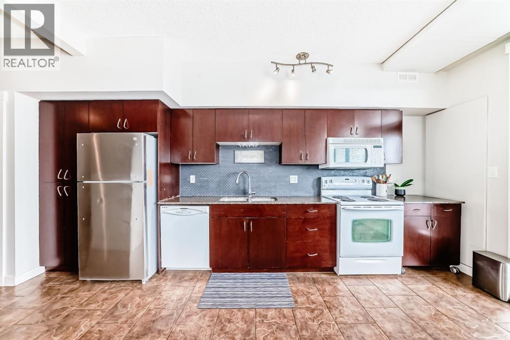 Apartment for Sale in 1116, 8710 Horton Road SW|Calgary, Alberta T2V0P7 5