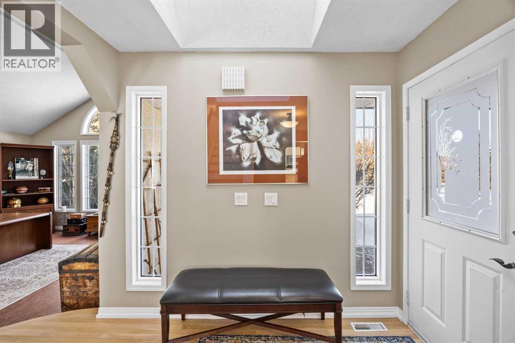 House for Sale in 15 Blueridge Close|Rural Rocky View County, Alberta T3L2P4 4