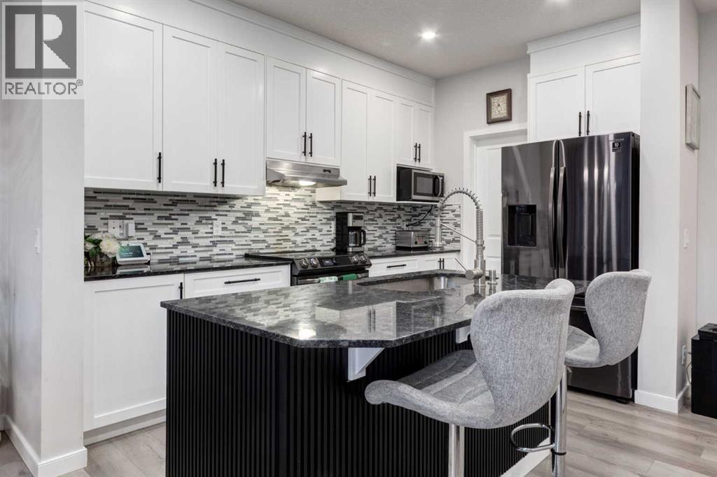 House for Sale in 110 SAGE BANK Grove NW|Calgary, Alberta T3R0J9 4