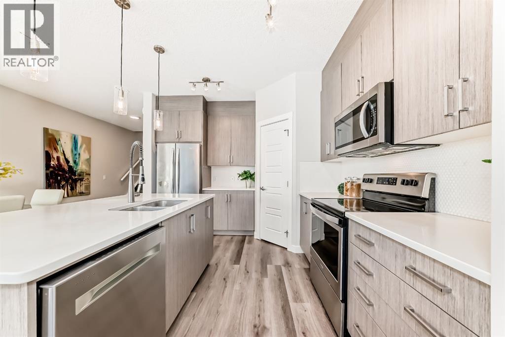 Duplex for Sale in 267 Sage Bluff Rise NW|Calgary, Alberta T3R1W2 4